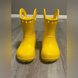 Crocs Yellow Rainboots | C7